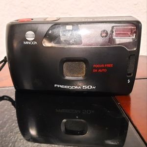 Minolta Freedom 50n 35mm Camera